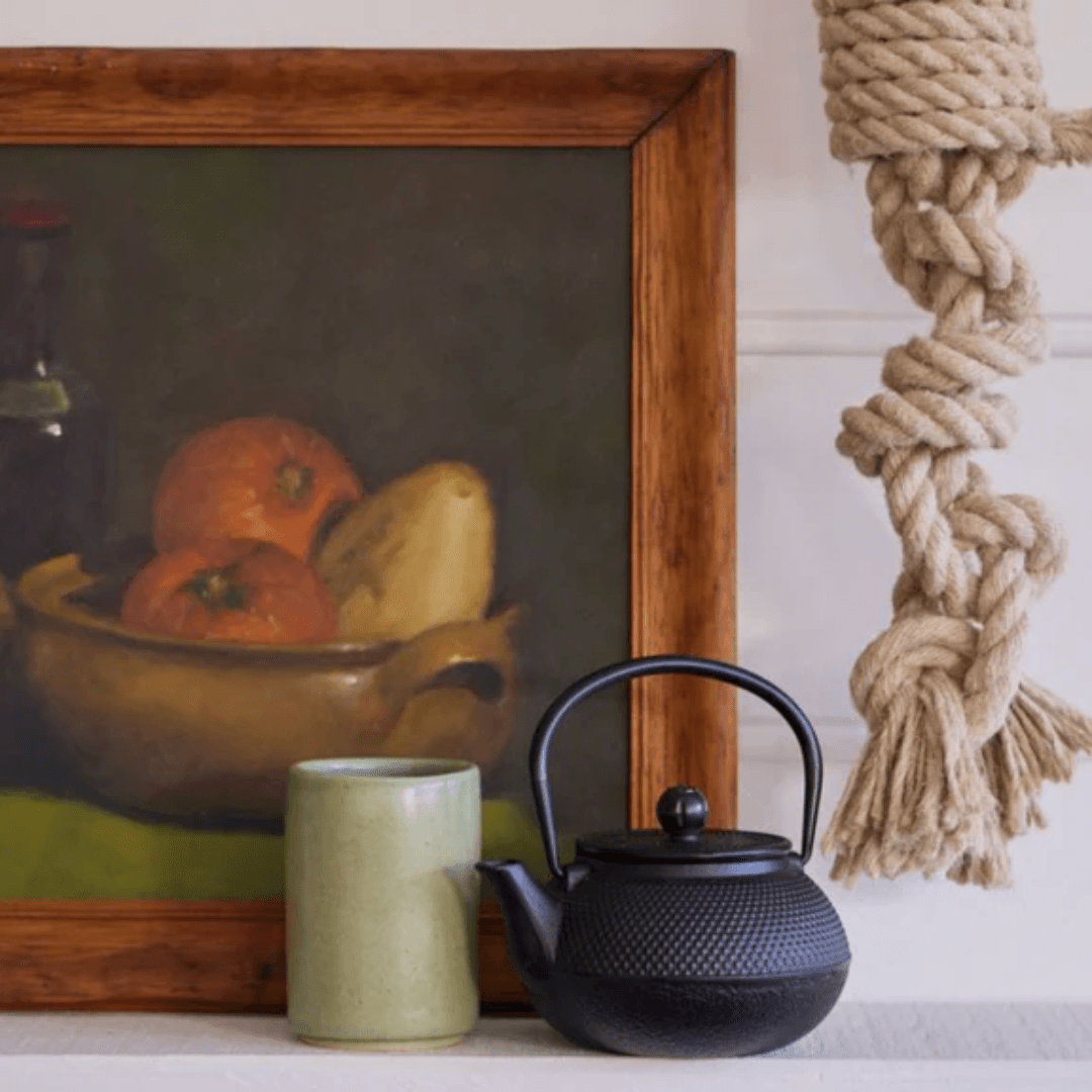 Cast Iron Dot Teapot